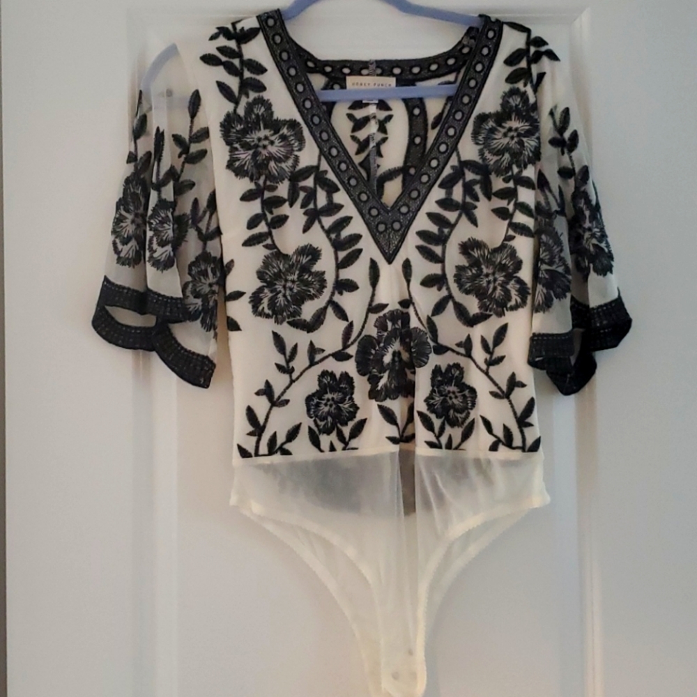 Vici body suit